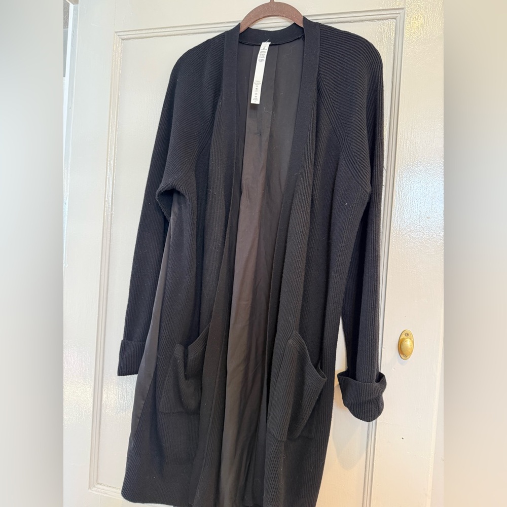 LULULEMON Still At Ease Extra Long wrap sweater in Black size 12 EUC